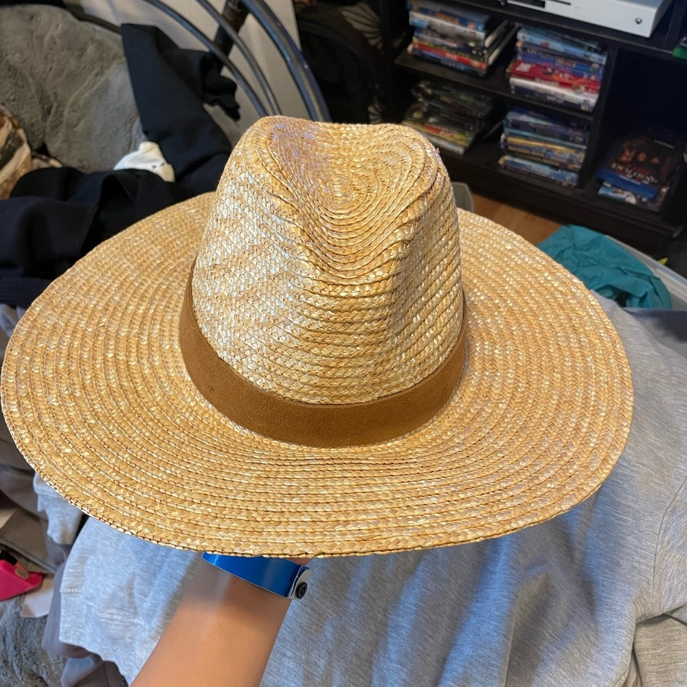 Isla Straw Gigi Pip Hat